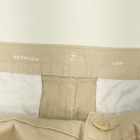 St Johns Bay Women's Size 18 W Bermuda Short Beige Preowned - Picture 4 of 11